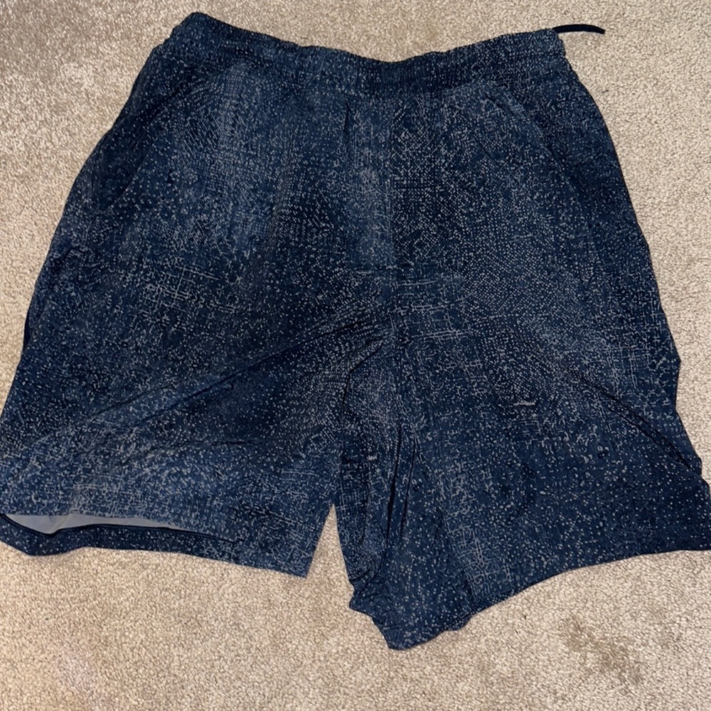Lululemon Navy Shorts Large with liner 9” inseam